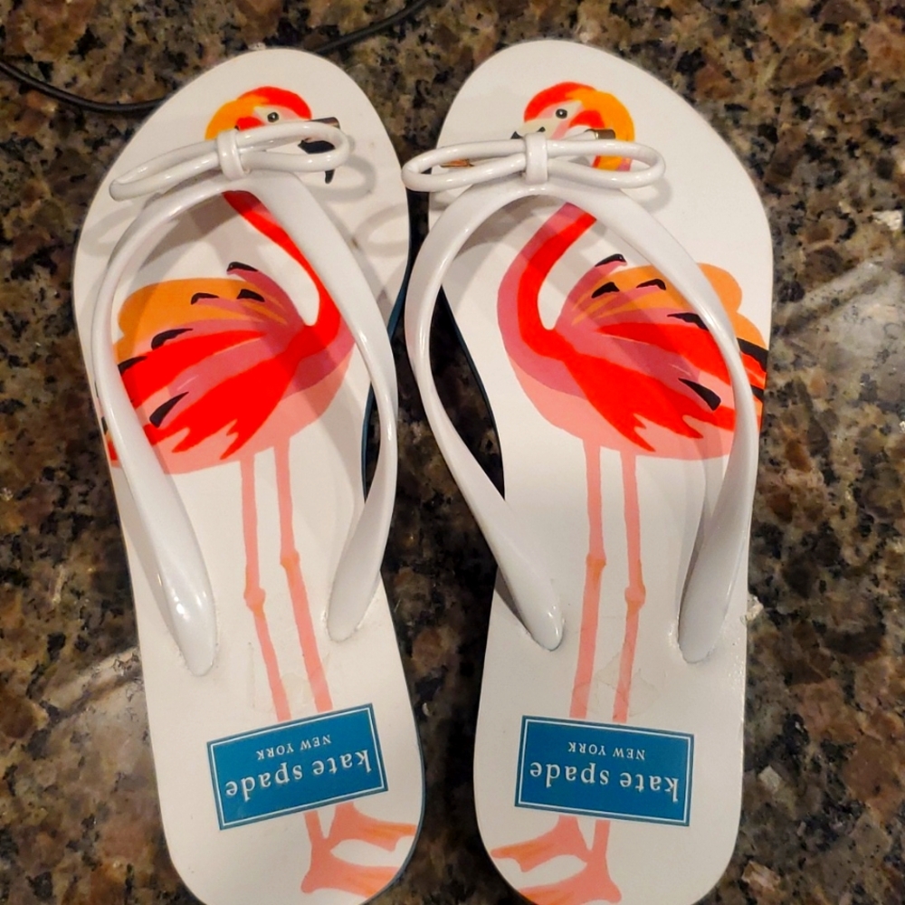 Kate spade flip flops size 6